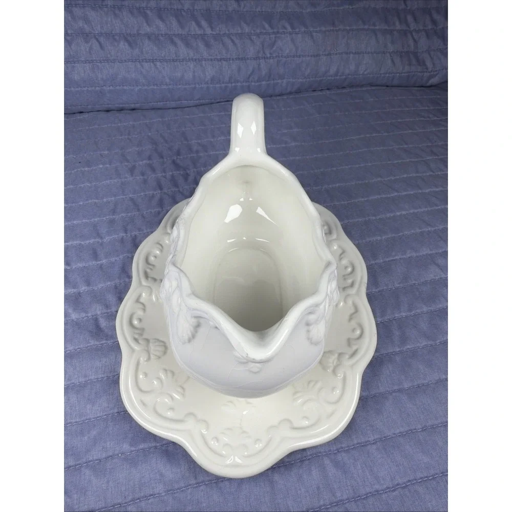 BICO White Ceramic Gravy Boat w/ Underplate Embossed Serving Dish Set